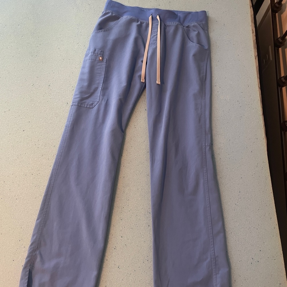 Light blue figs matching set